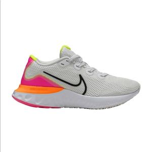 Womens Nike renew run react “platinum pink”